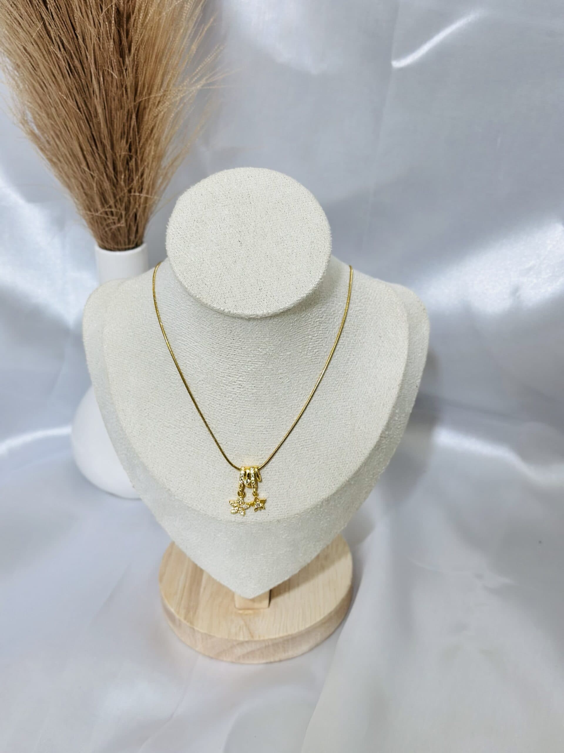 Anti Tarnish Star Charm Snake Chain Necklace
