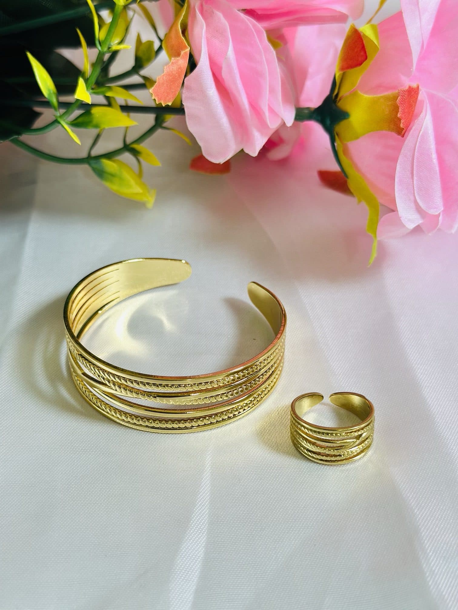 Anti Tarnish Classic Stack Bangles Set