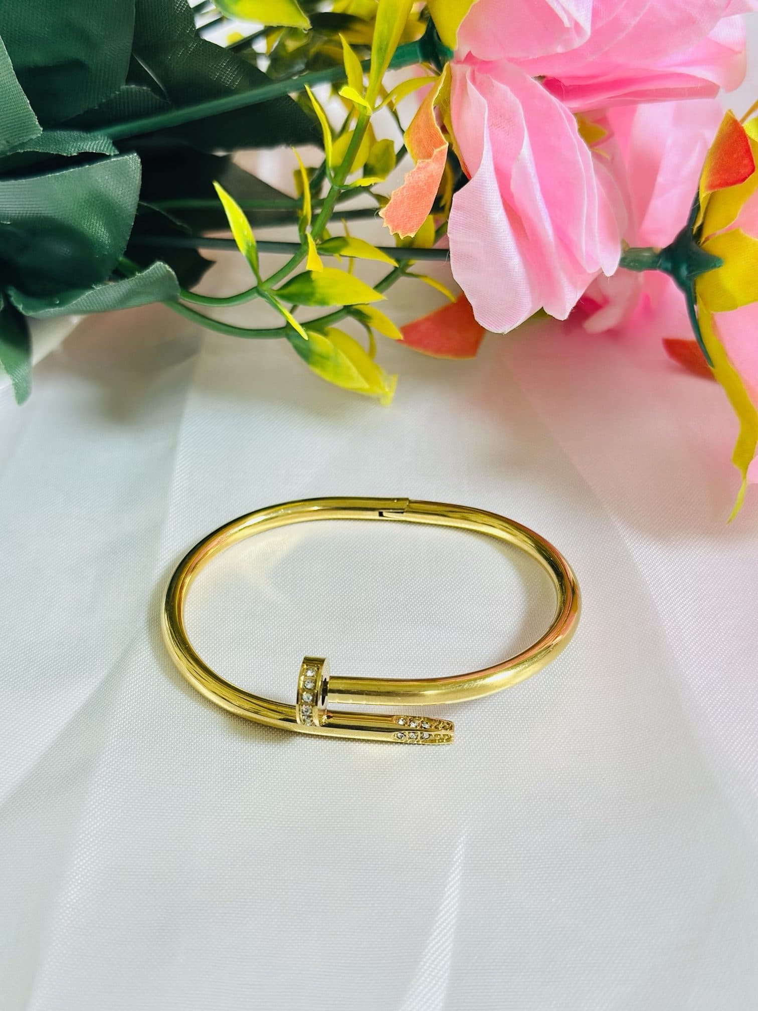 Anti Tarnish Nail Style Crystal Bangle