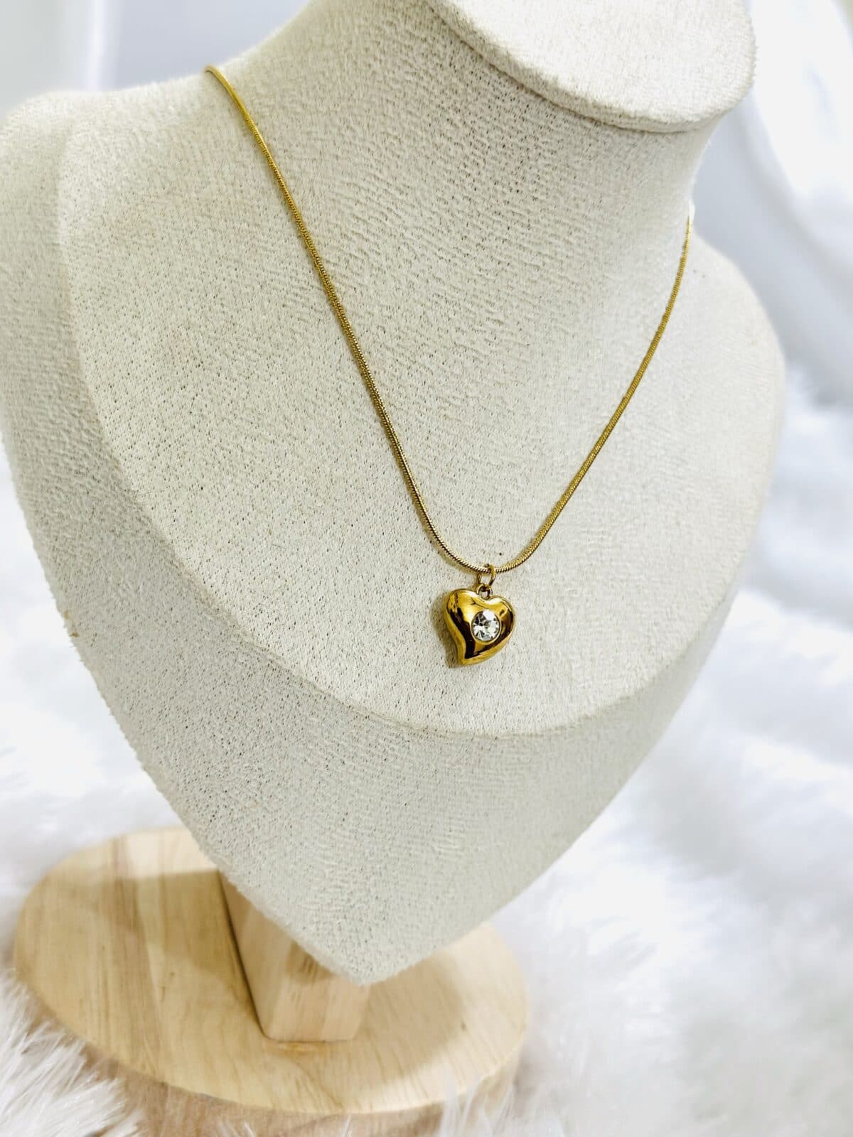 Anti Tarnish Crystal Heart Glow Necklace