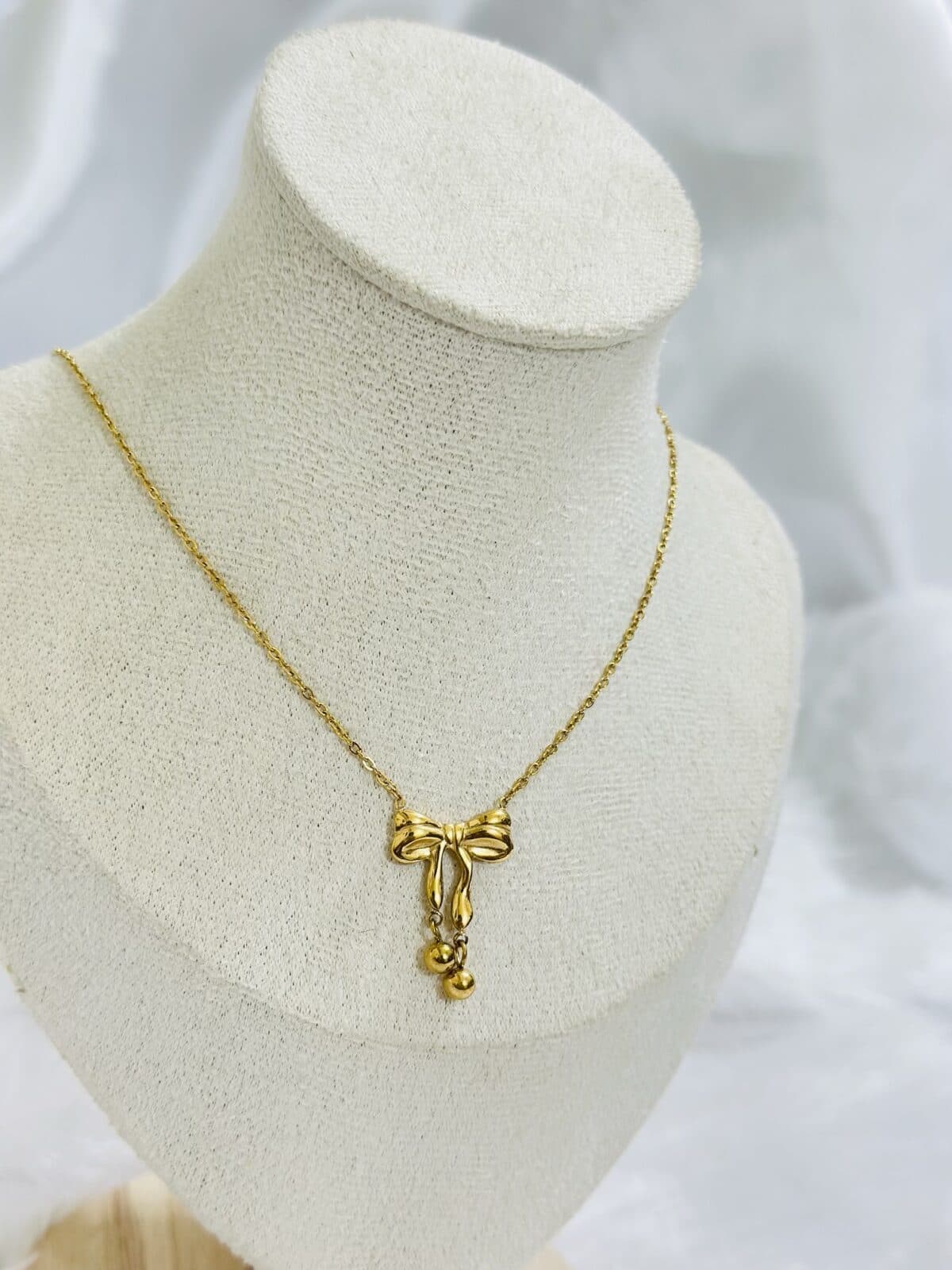Anti Tarnish Dangling Bow Necklace