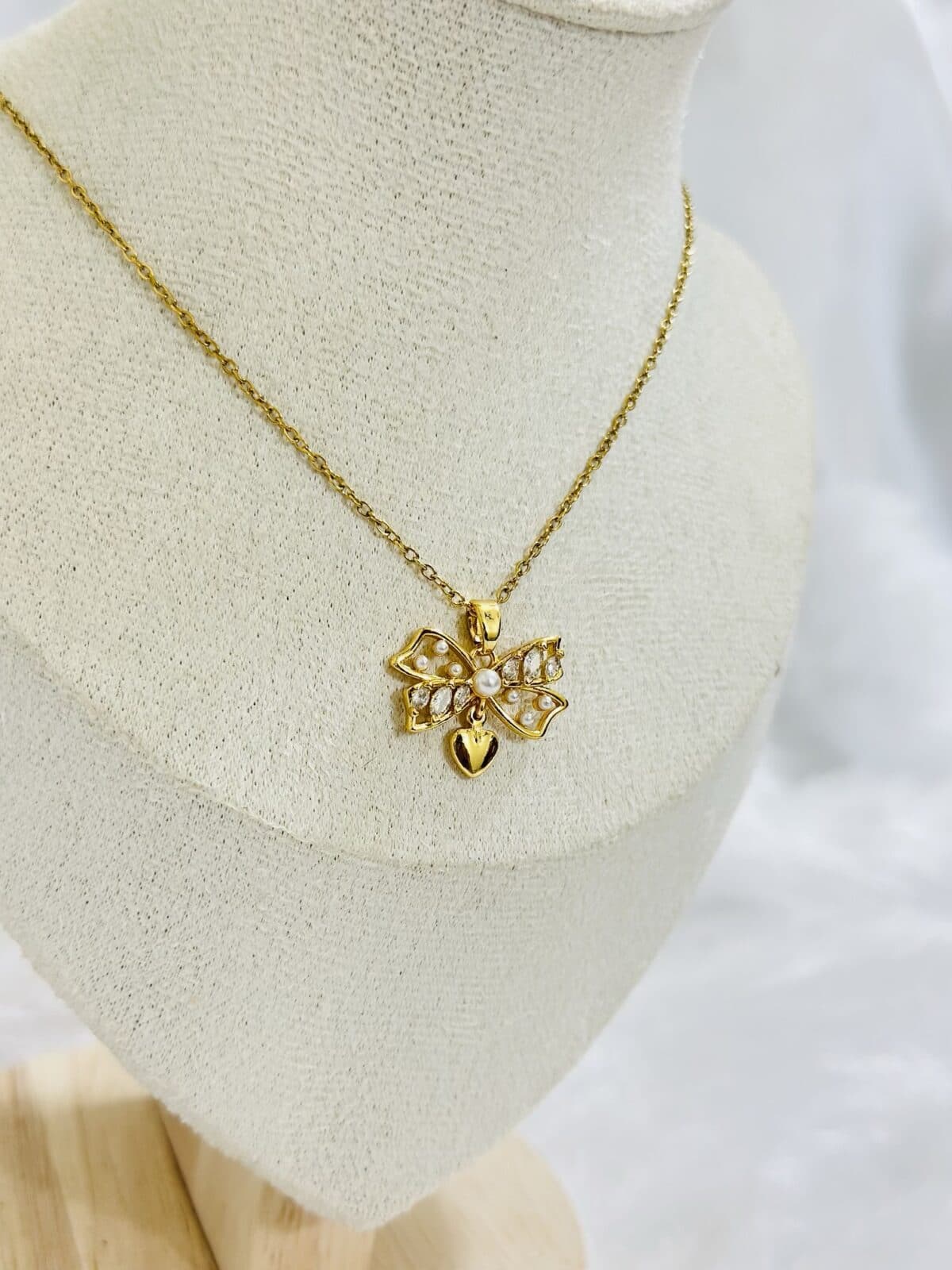 Anti Tarnish Pearl Bow Heart Necklace